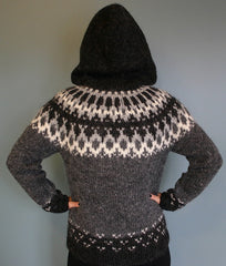 Skipper Cardigan w/Hood Grey