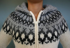 Skipper Cardigan w/Hood White