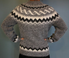 Traditional Pullover Grey